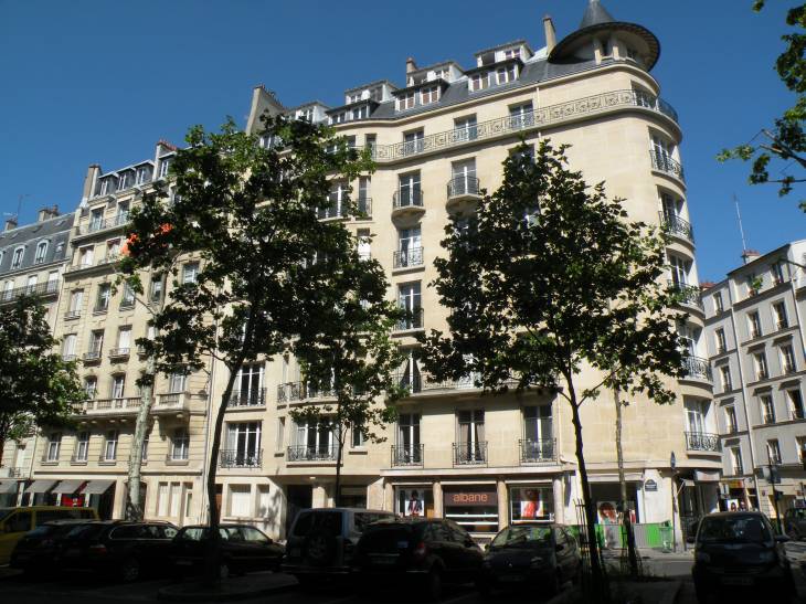  immeuble en pierres de taille, 137, boulevard Raspail